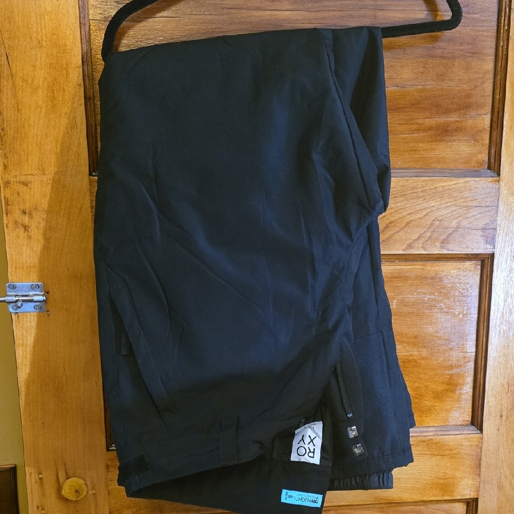 Roxy Women's Black Snow Pants with Zip Pockets